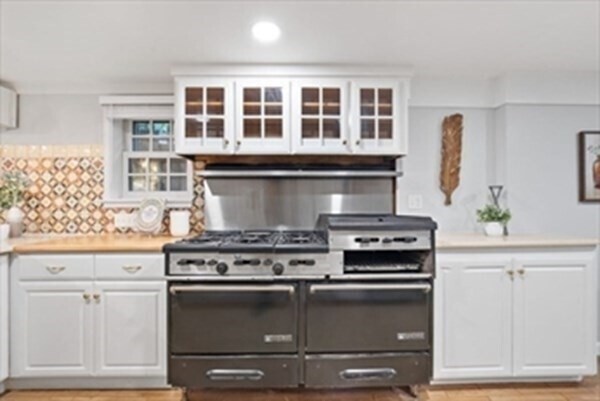 Building Photo - 8 Mount Vernon Pl