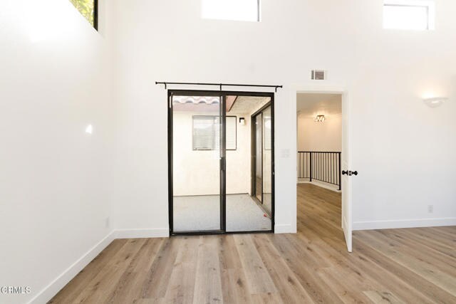 Building Photo - 364 E Bard Rd