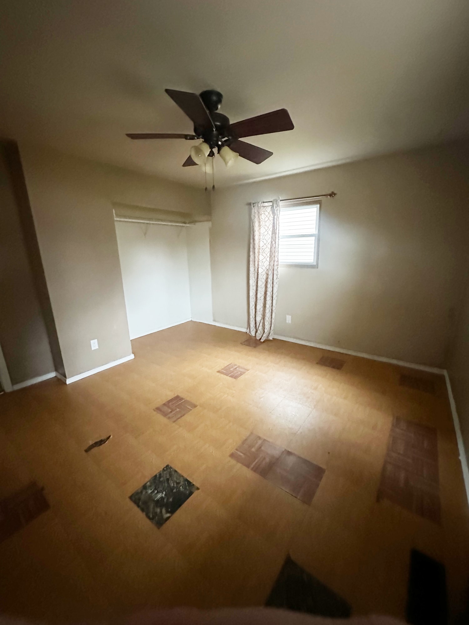 Master Bedroom - 1411 Melbourne Dr