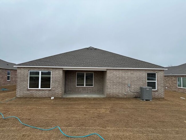 Building Photo - BRAND NEW Four Bedroom | Two Bath Home in ...