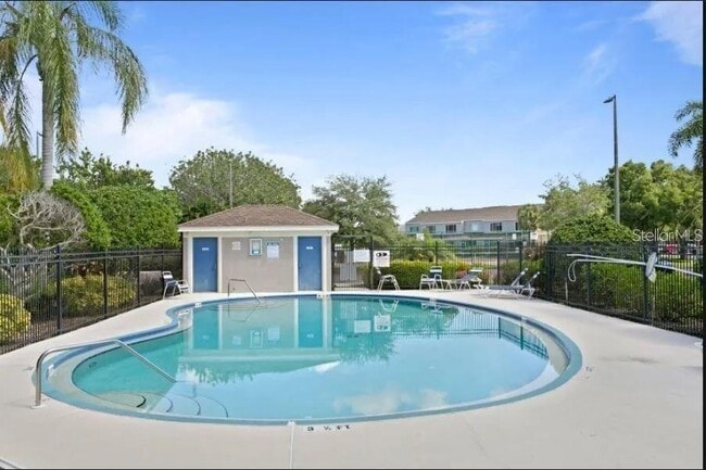 Building Photo - 6308 Bayside Key Dr