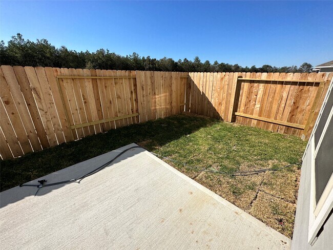 Building Photo - 16572 Moss Ln