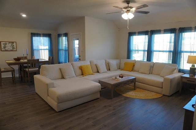 Building Photo - 9721 Elk Falls Lane