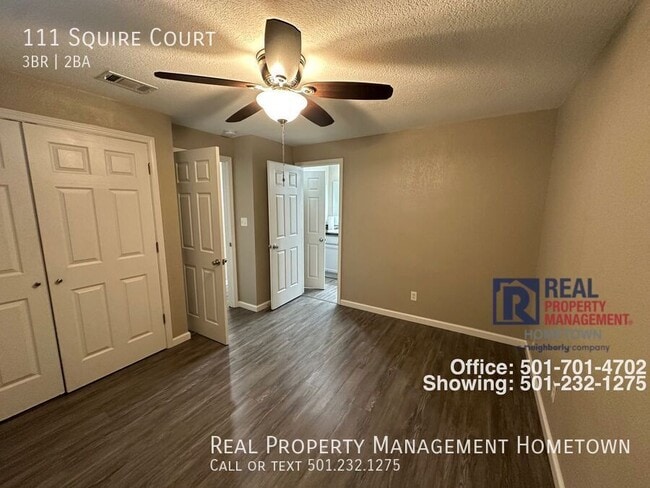 Building Photo - 111 Squire Ct