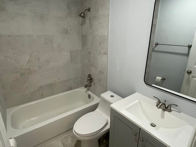 Building Photo - 2592 Ida Way
