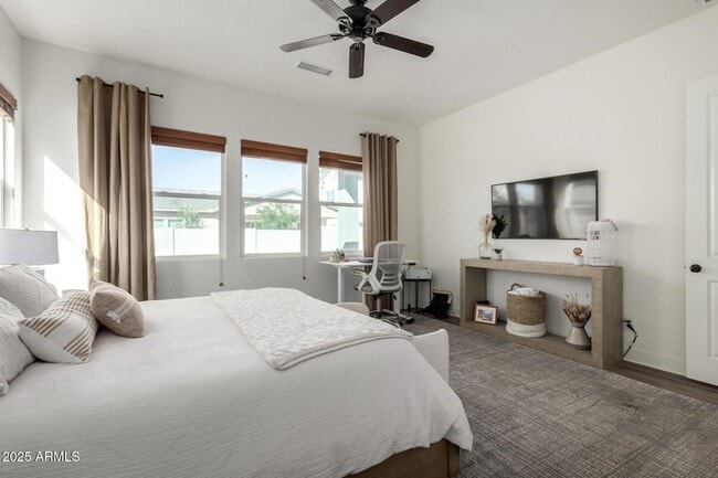 Building Photo - 22724 E Poco Calle