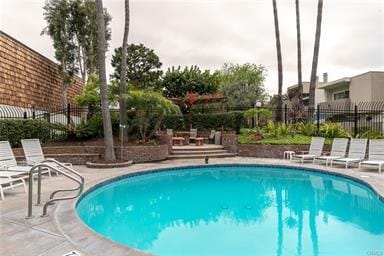 Building Photo - 16765 Barefoot Cir