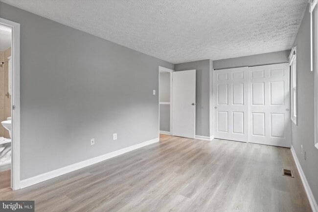Building Photo - 8353 Fern Leaf Ct