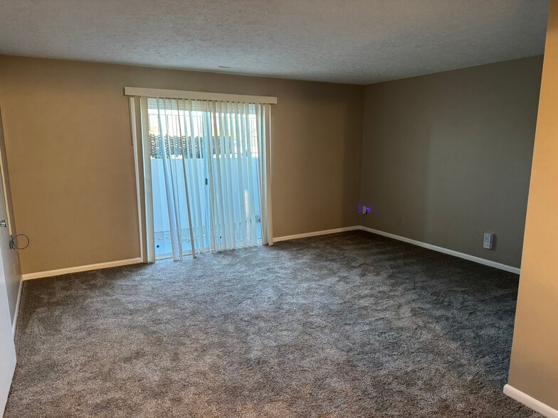 Building Photo - 4305 N Ripley St