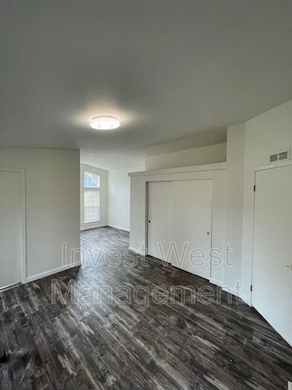Building Photo - 102 Tory Lynn Dr