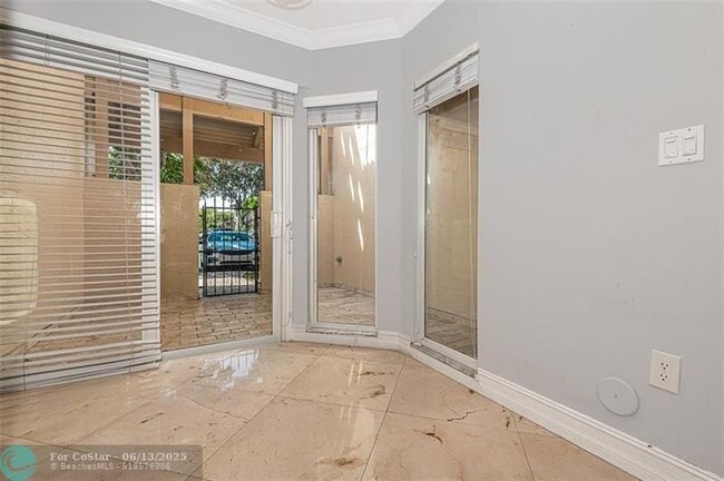 Building Photo - 10235 NW 46th St