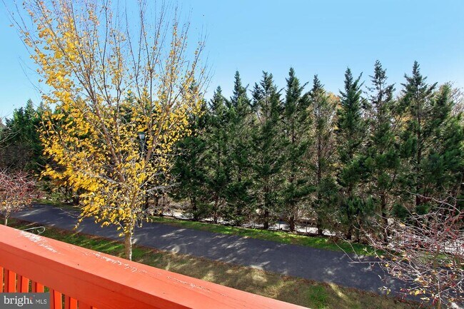 Building Photo - 5054 Grimm Dr