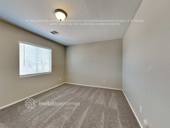 Building Photo - 12650 W Willow Ave