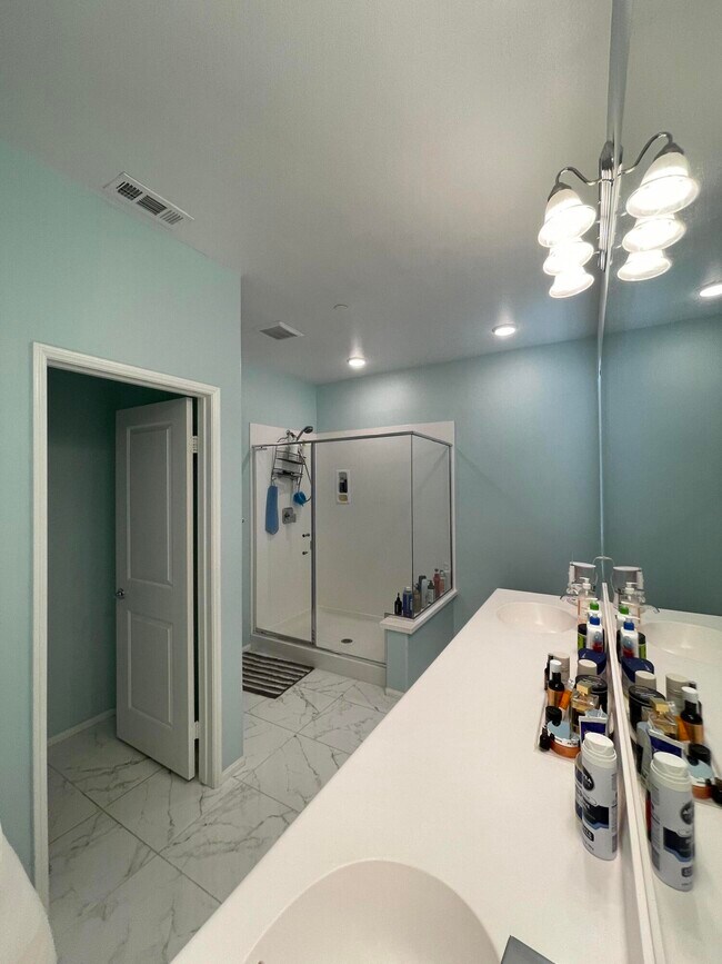 Building Photo - 82798 Longfellow Ct