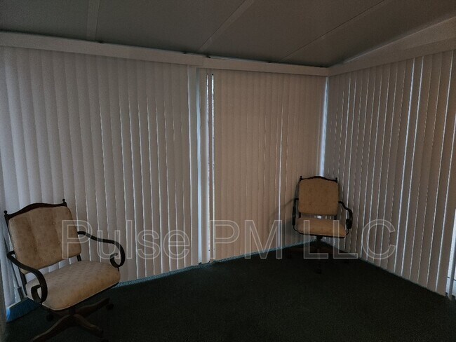 Building Photo - 3234 Campaign Dr