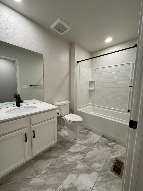 Building Photo - 2968 Barnstormer St