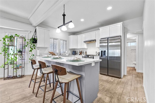 Building Photo - 235 W 58th St
