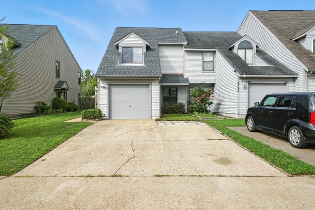 Building Photo - 4721 Woodglen Ct