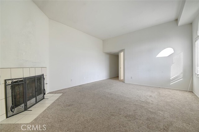 Building Photo - 15151 Columbia Ln