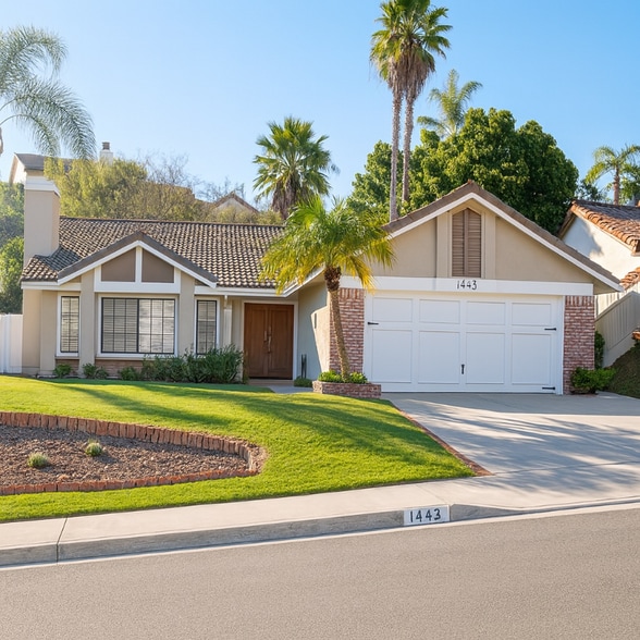 Primary Photo - 1443 Avenida La Posta