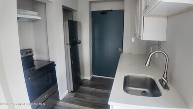 Building Photo - 1513 Vine St