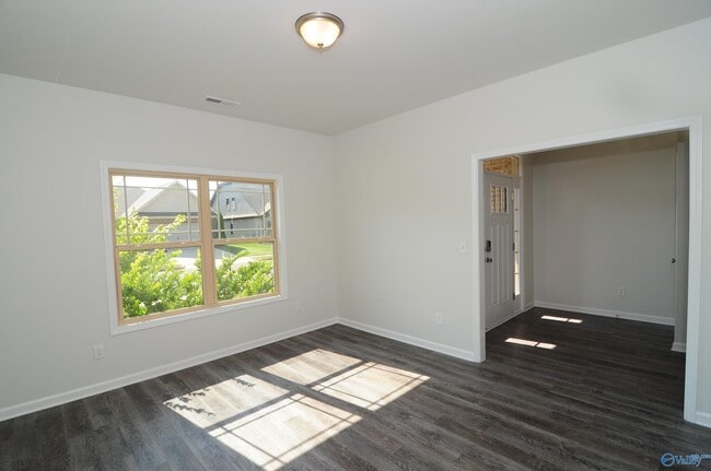 Building Photo - 16312 Trestle St