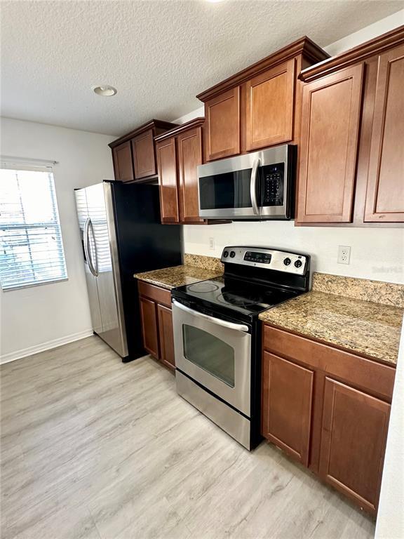 Building Photo - 233 Carina Cir