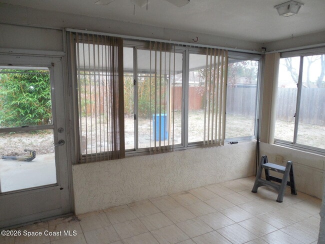 Building Photo - 1492 Autumn Woods Dr