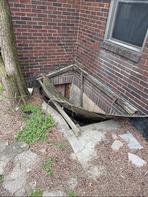 Building Photo - 1659 Methyl St