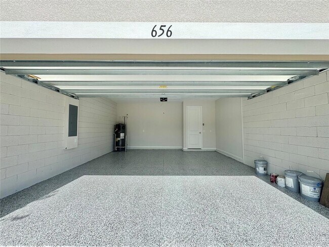 Building Photo - 656 Hennepin Lp
