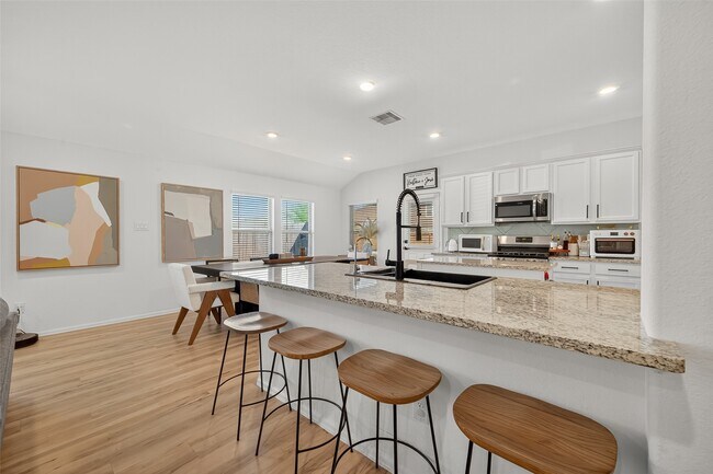 Building Photo - 3106 Hidden Grange Dr