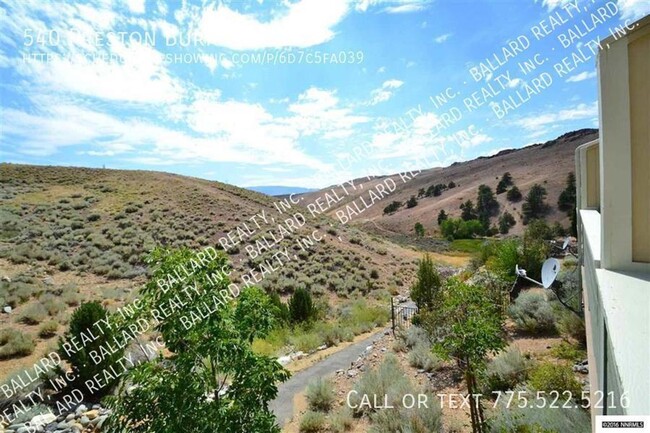 Building Photo - Beautiful Townhome at Rancho San Rafael