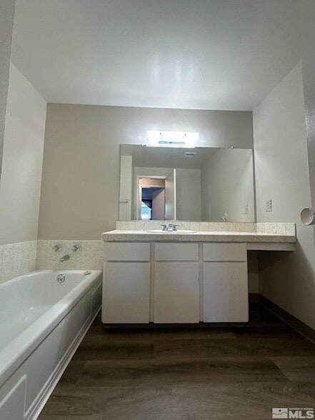 Building Photo - 462 Steffanie Way