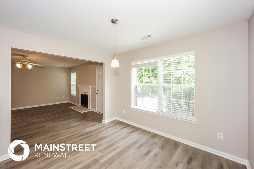Building Photo - 4614 Raven Wood Loop