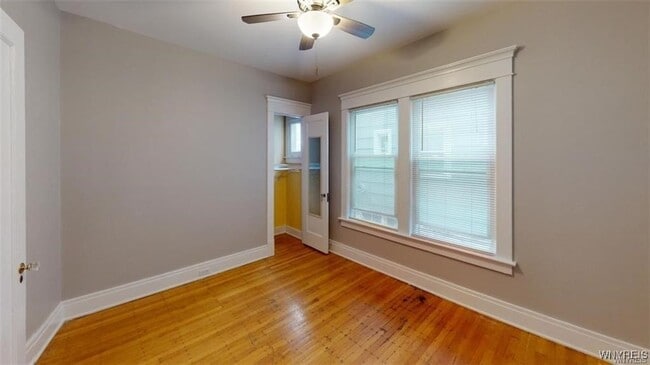 Building Photo - 139 Fordham Dr