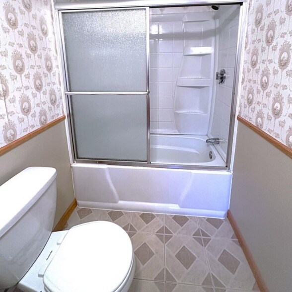 Building Photo - 1-7 Old Mendon Street