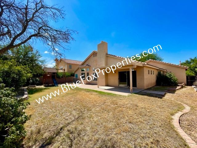 Building Photo - 1422 Blue Saguaro Trail