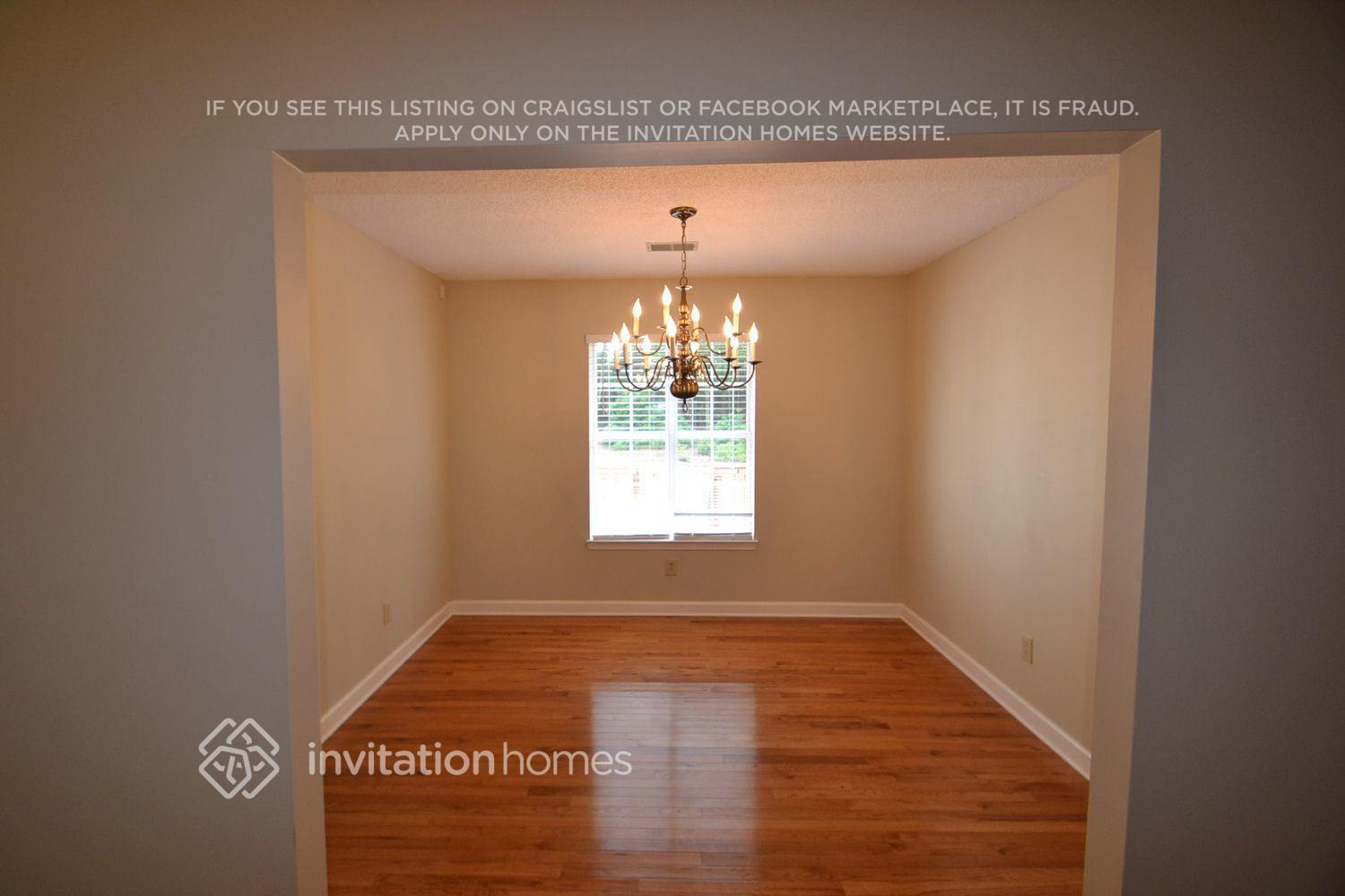 Building Photo - 6020 Rolling Oaks Ln