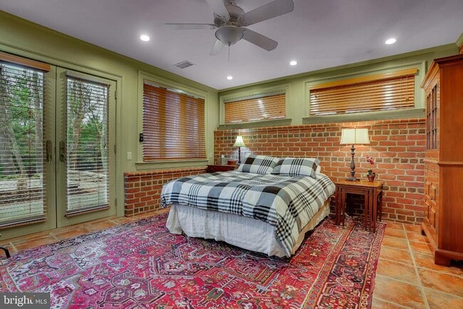 Building Photo - 13237 Creagerstown Rd