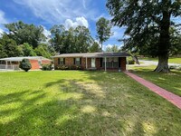 Building Photo - 4204 Wilbur Dr