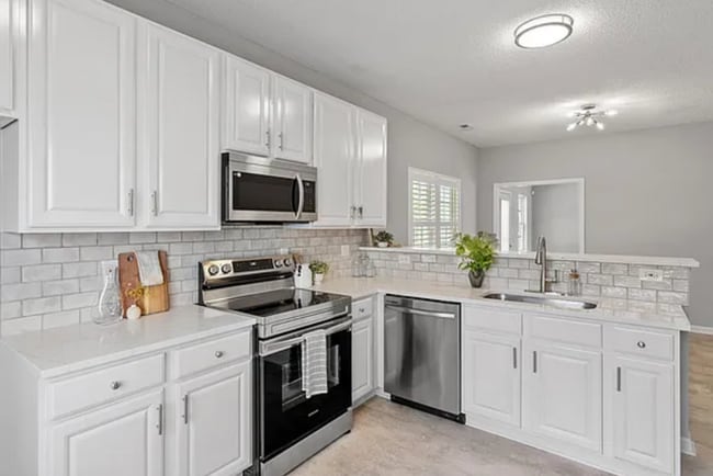 Building Photo - Build Equity While Leasing - Lease and Own...