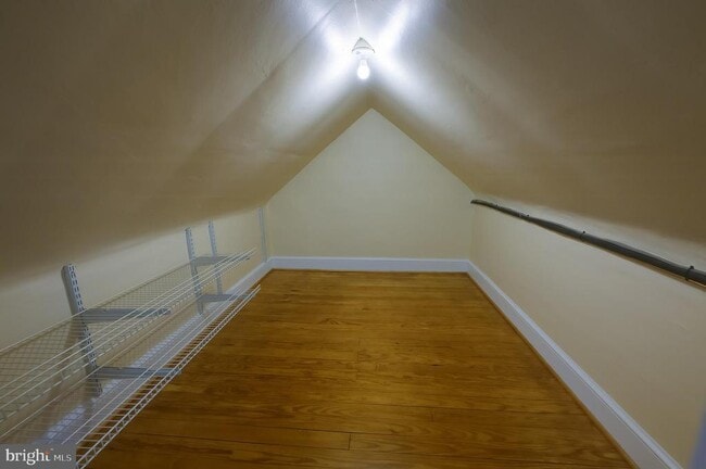 Building Photo - 5717 Chevy Chase Pkwy NW