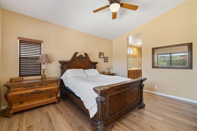 Building Photo - 79699 Carmel Valley Ave