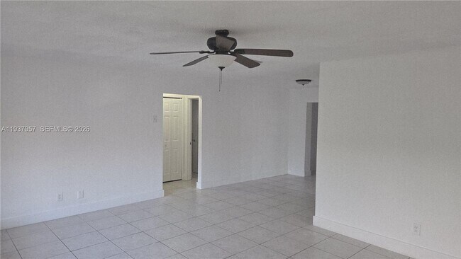 Building Photo - 9507 NW 80th Ct