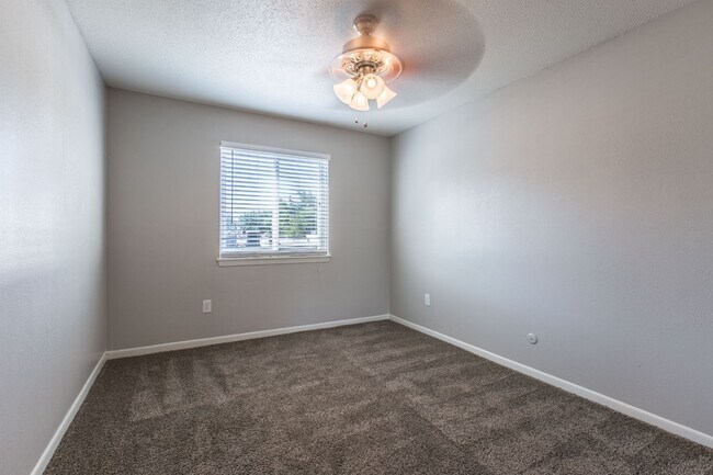 Floorplan - ROANOKE VILLAS