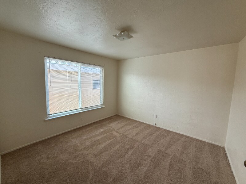 Building Photo - 1327 Ashby Ave