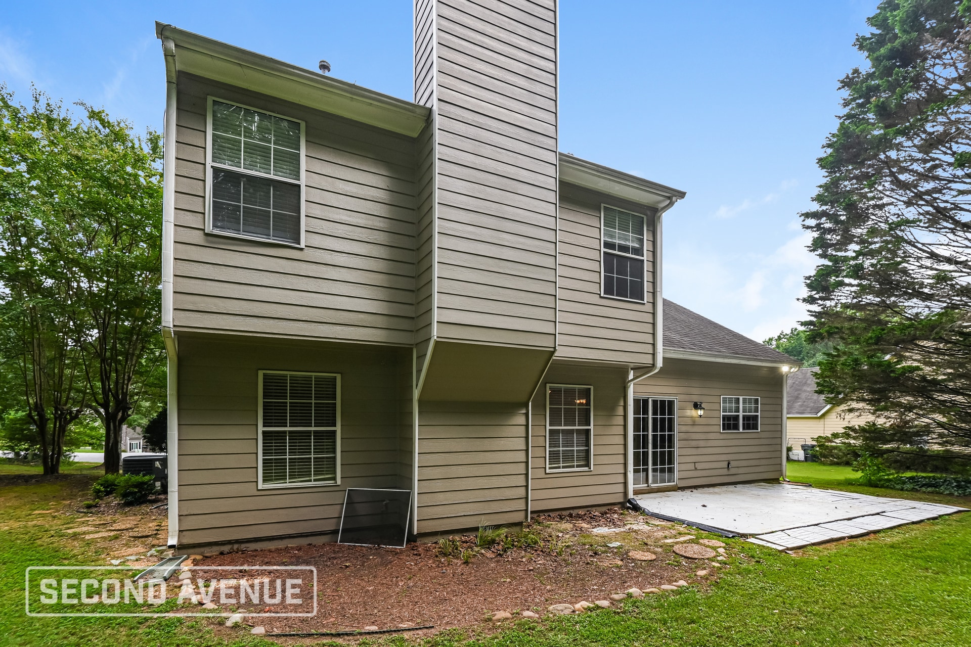 Building Photo - 5031 Wesleyan Dr