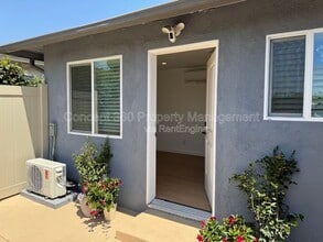 Building Photo - 5300 Glasgow Ct