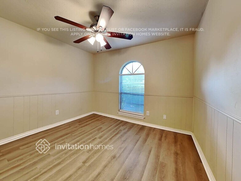 Building Photo - 5316 Nash Dr