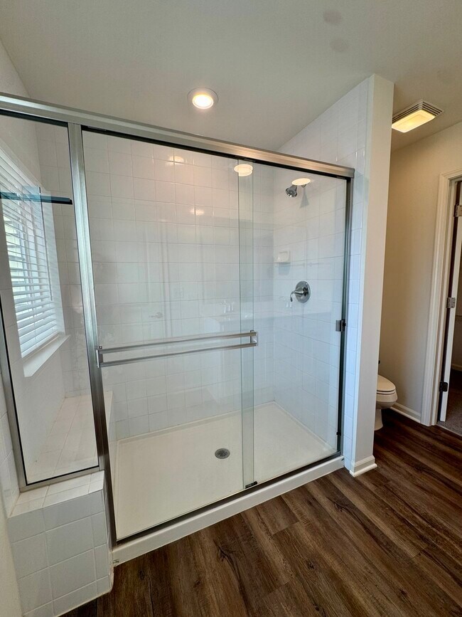 Building Photo - 15036 W Cyrus Dr